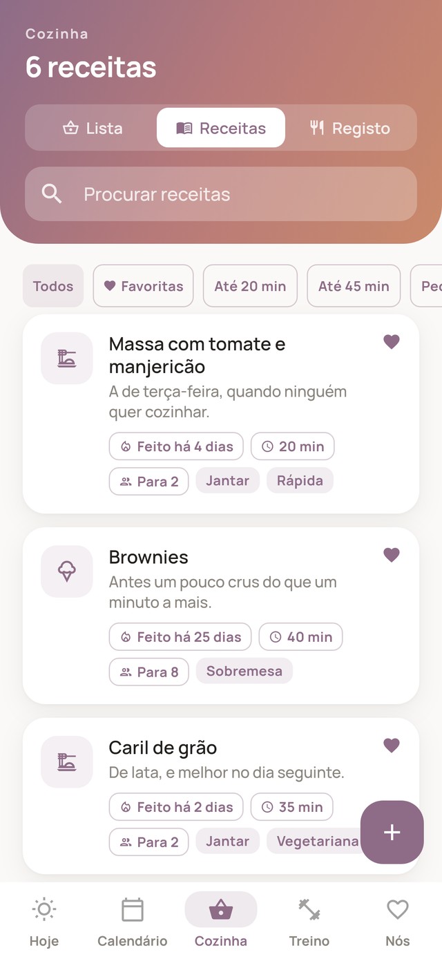 Livro de receitas com tempo de confeção, doses e etiquetas indicados em cada receita